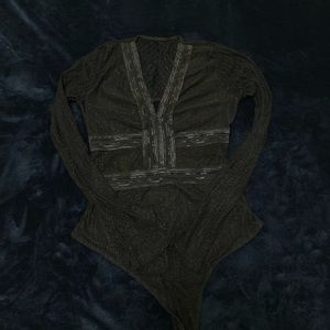 Black long sleeve mash top